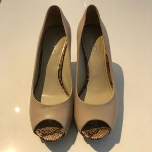 NATURALIZER N5 Comfort Cream & Professional 3" Heels Size 8 Wide